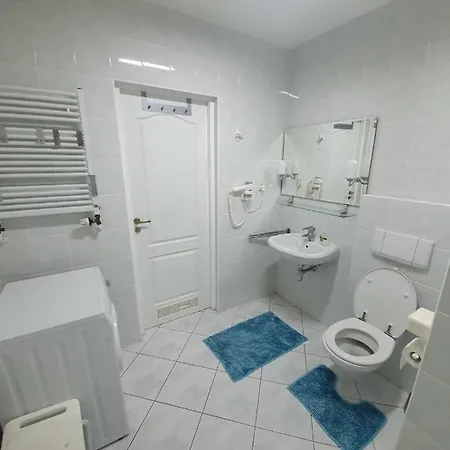 Koala Kolobrzeg, 50 M Do Plazy, Garaz-po Wczesniejszej Rezerwacji U Wlascicieli, Wifi, Mile Widziane Czworonogi Apartamento