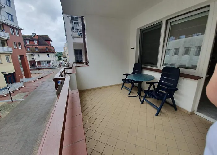 Apartment Koala Kolobrzeg, 50 M Do Plazy, Garaz-po Wczesniejszej Rezerwacji U Wlascicieli, Wifi, Mile Widziane Czworonogi *