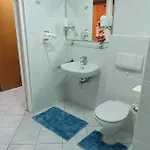 Lägenhet Koala Kolobrzeg, 50 M Do Plazy, Garaz-po Wczesniejszej Rezerwacji U Wlascicieli, Wifi, Mile Widziane Czworonogi *