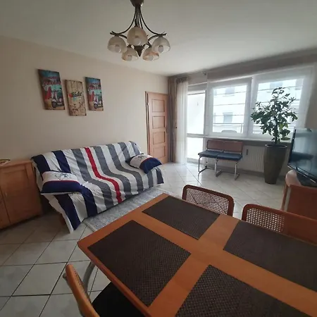 Koala Apartments: Beachside Pet-friendly With Wi-fi Kolobrzeg