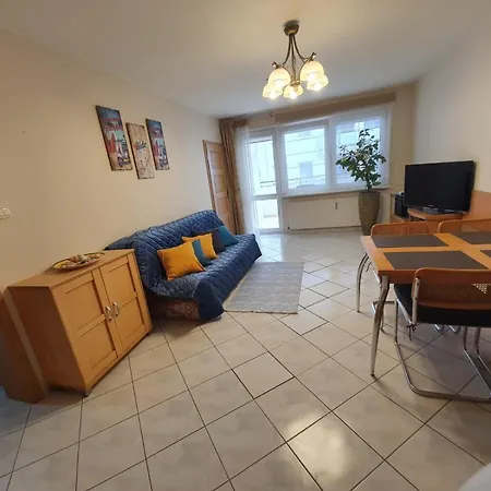 Apartment Koala Apartments: Beachside Pet-friendly With Wi-fi Kolobrzeg