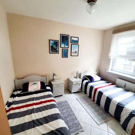 Apartament Koala Kołobrzeg, 50 M Do Plaży, Garaż-po Wcześniejszej Rezerwacji U Właścicieli, Wifi, Mile Widziane Czworonogi
